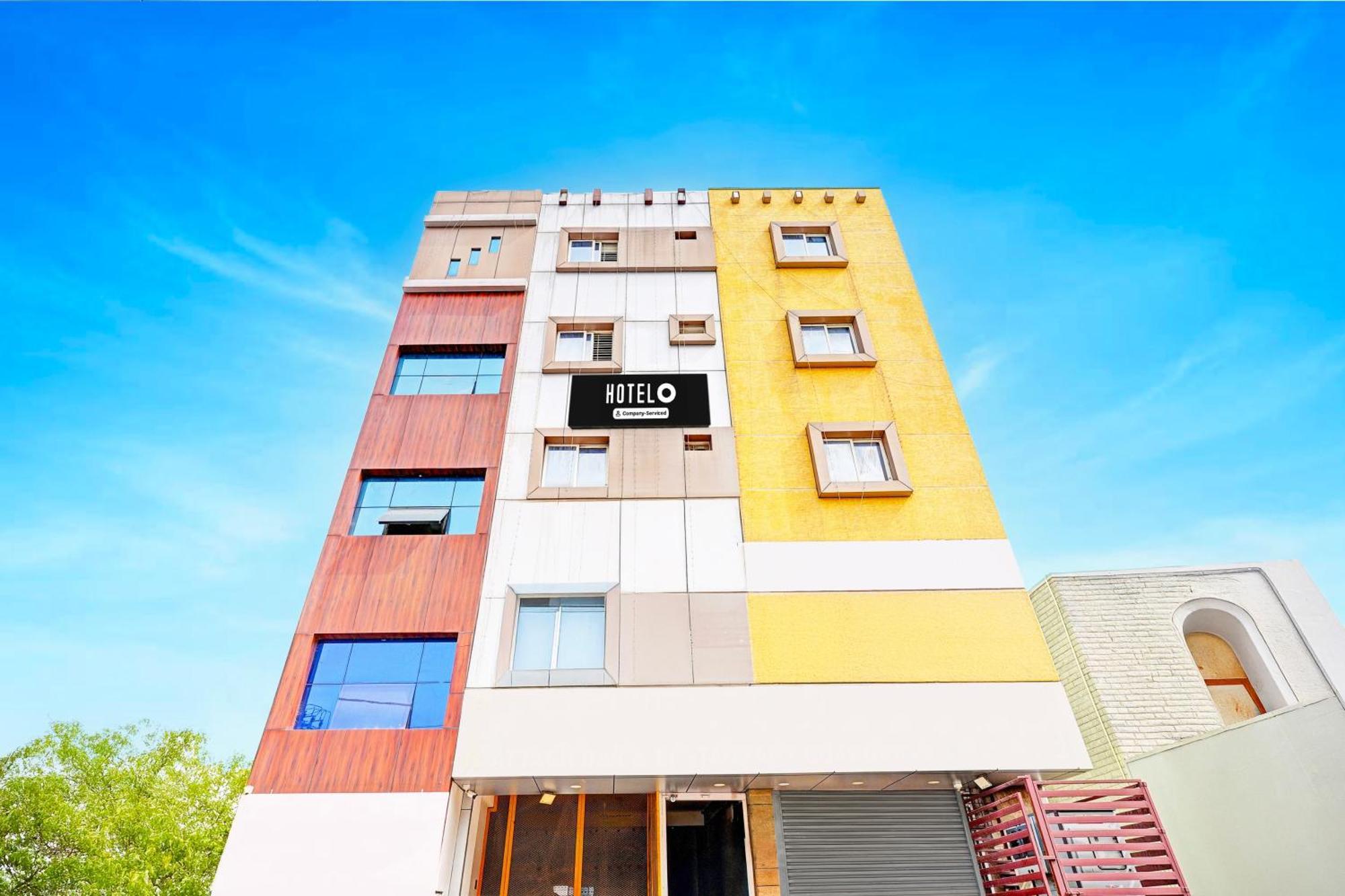 Super Hotel O Srigandhakavalu Formerly Chamundeshwari Lodging Jālahalli Esterno foto