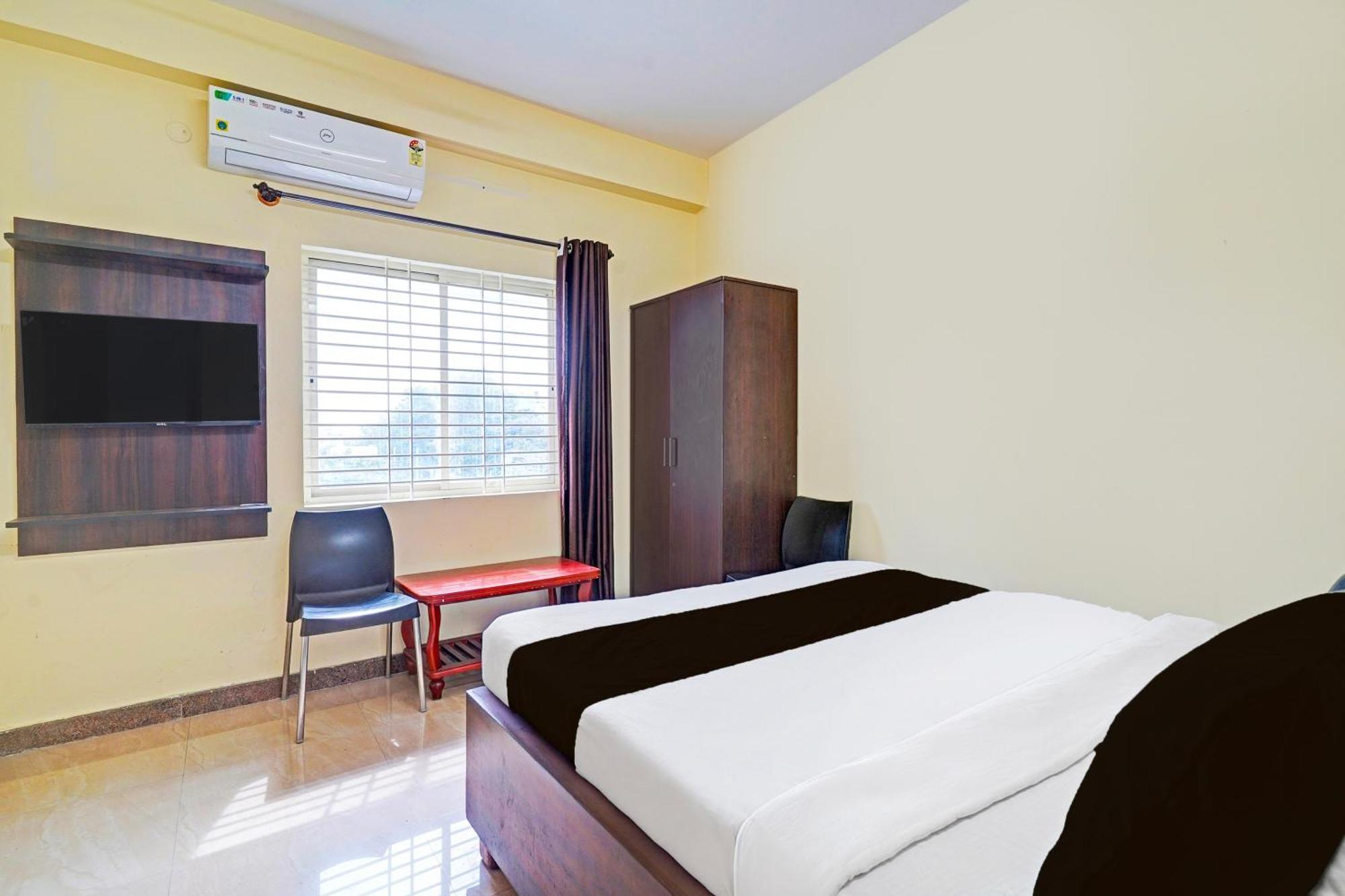 Super Hotel O Srigandhakavalu Formerly Chamundeshwari Lodging Jālahalli Esterno foto