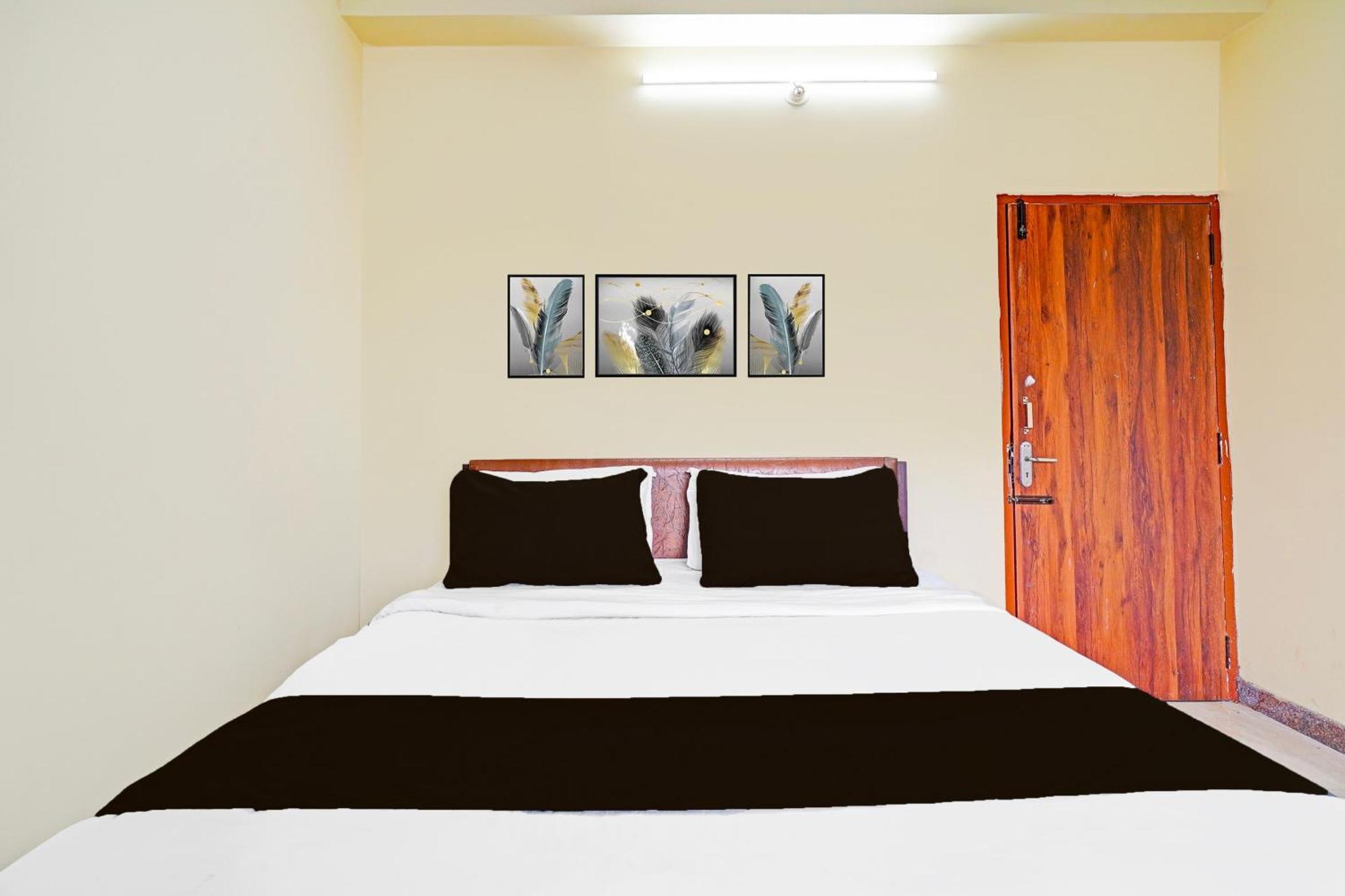 Super Hotel O Srigandhakavalu Formerly Chamundeshwari Lodging Jālahalli Esterno foto
